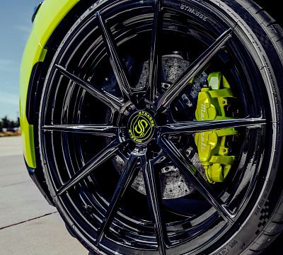 Фото дисков Strasse Wheels SV10 Deep Concave Duoblock на Maserati MC20