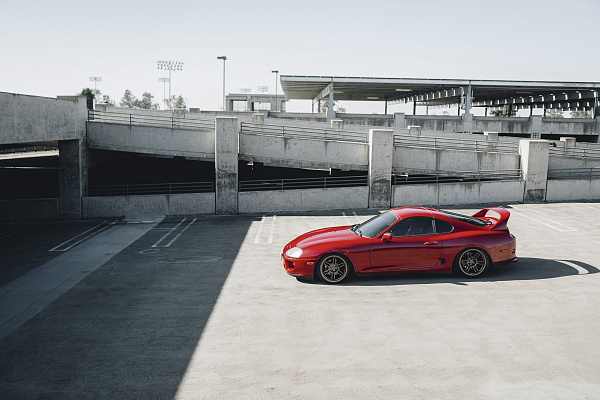 Фото дисков Rotiform RPS Сатиновая бронза на Toyota Supra A80