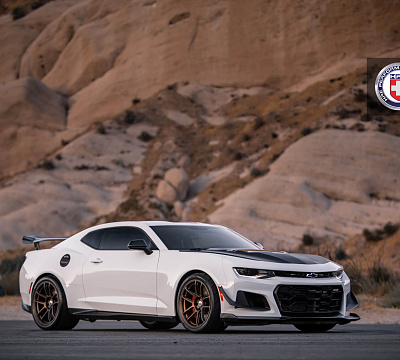 Фото дисков HRE RC104 на Chevrolet Camaro VI