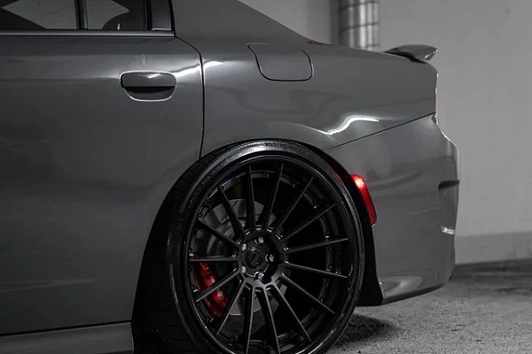 Dodge Charger SRT 392 Hemi