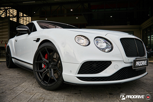 Фото дисков Vossen EVO-3 Черный сатин на Bentley Continental GT II