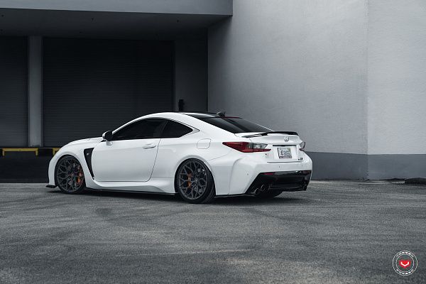 Фото дисков Vossen S17-01 Сатиновый графит на Lexus GS IV