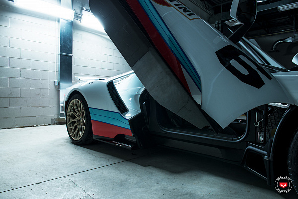 Фото дисков Vossen S17-01 Глянцевая шампань на Ford GT II
