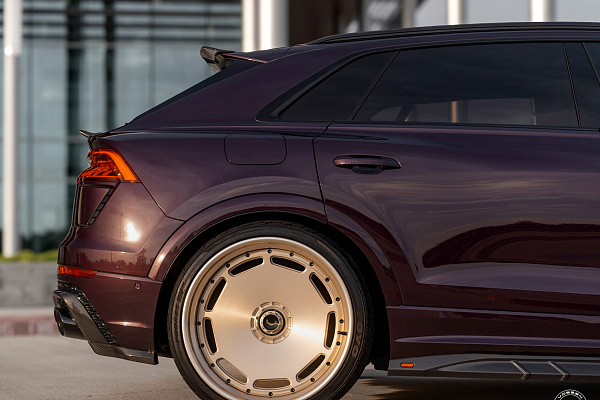 Фото дисков Vossen GEN-06 (3-piece) Сатиновая шампань на Audi Q8