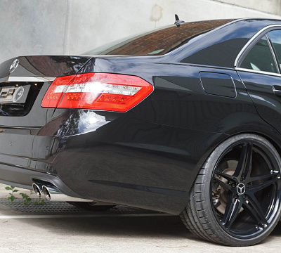 Фото дисков HRE P107 на Mercedes-Benz E-Class (W212, S212, C207)