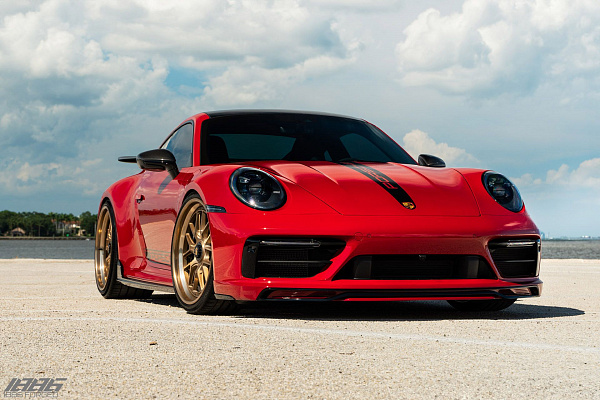 Фото дисков 1886 Wheels S007 Глянцевое золото на Porsche 911 VIII