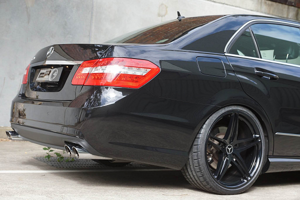 Mercedes-Benz E500