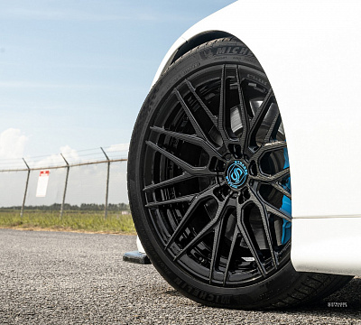 Фото дисков Strasse Wheels SV10M Deep Concave Duoblock на Lexus LC 500