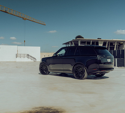 Фото дисков Vossen HF-2 на Land Rover Range Rover V