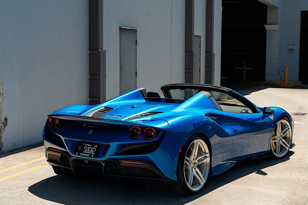 Ferrari F8 Spider