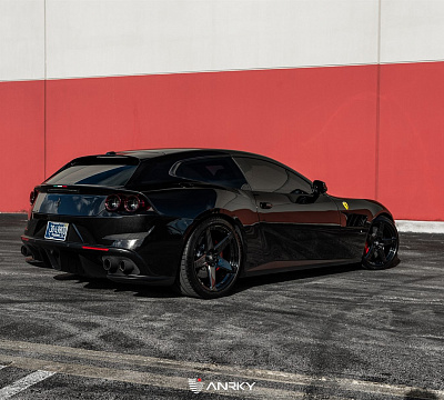 Фото дисков Anrky RS5.1 на Ferrari GTC4Lusso