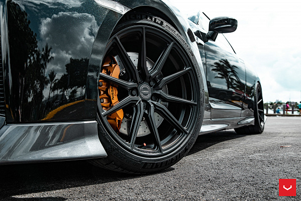 Фото дисков Vossen HF-3 Черный сатин на Nissan GT-R