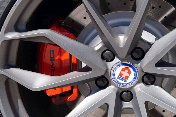 Фото дисков HRE P201 Сатиновый графит на Mercedes-Benz C-Class (W205)
