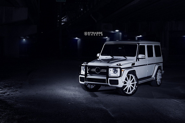 Фото дисков Strasse Wheels R10 Signature Другой цвет на Mercedes-Benz G-Class II