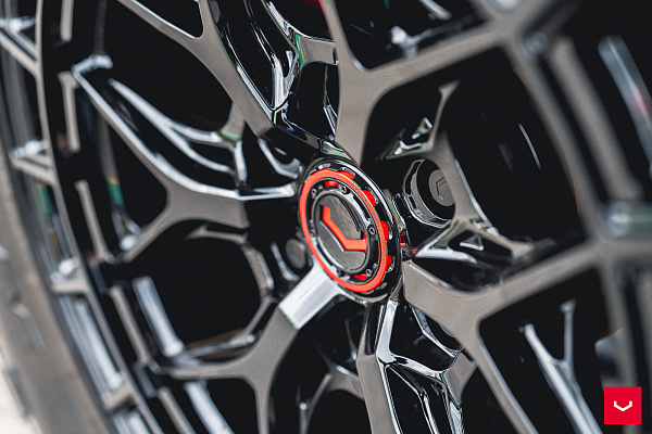 Фото дисков Vossen HFX-1 (6-Lug) Черный глянец на Toyota Hilux VIII
