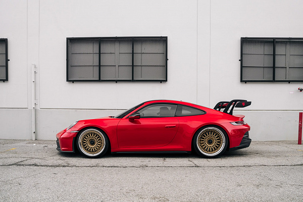 Фото дисков Brixton Forged TR20 Сатиновое золото на Porsche 911 VIII