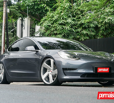 Фото дисков Vossen CG-210T на Tesla Model 3