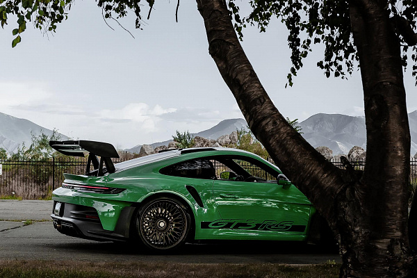 Фото дисков Brixton Forged TR20 Сатиновый темный лак на Porsche 911 VIII