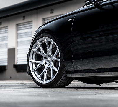 Фото дисков Vossen VFS-6 на Audi A/RS 6 (C7)