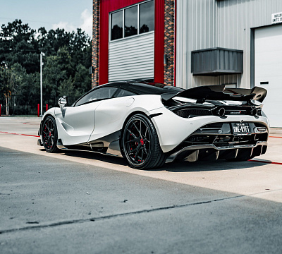 Фото дисков Strasse Wheels SM5R Deep Concave FS на McLaren 720S