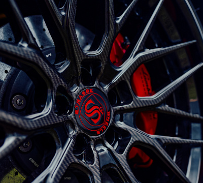 Фото дисков Strasse Wheels SV10M Deep Concave FS на Lamborghini Huracan
