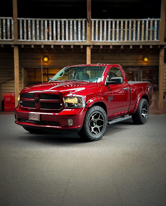 Фото дисков 4P50 Глянцевый лак на Ram 1500 IV