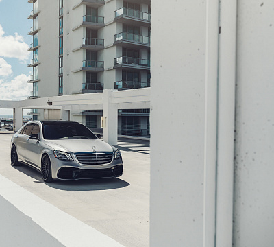 Фото дисков Vossen S17-04 на Mercedes-Benz S-Class (W222, C217)