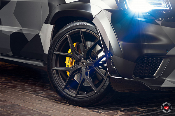 Фото дисков Vossen S21-01 Сатиновый темный лак на Jeep Grand Cherokee IV