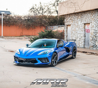 Фото дисков MRR F23 на Chevrolet Corvette C8