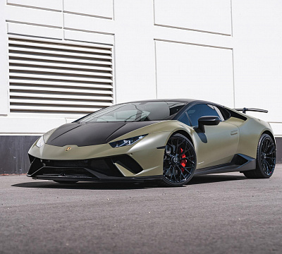 Фото дисков Brixton Forged PF10 на Lamborghini Huracan