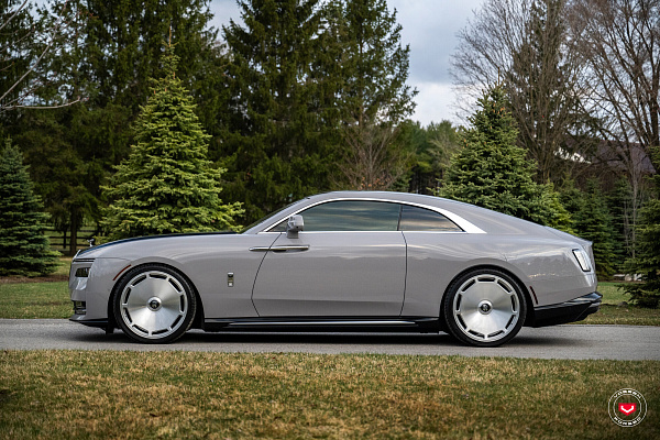 Фото дисков Vossen GEN-06 Глянцевый лак на Rolls-Royce Spectre