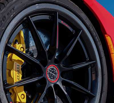 Фото дисков Brixton Forged R11-R на Ferrari F8