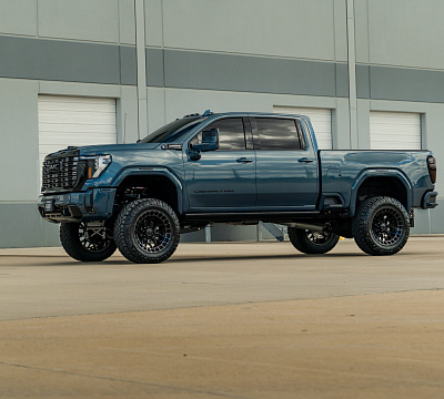 Фото дисков Vossen HFX-1 (8-Lug) на GMC Sierra IV