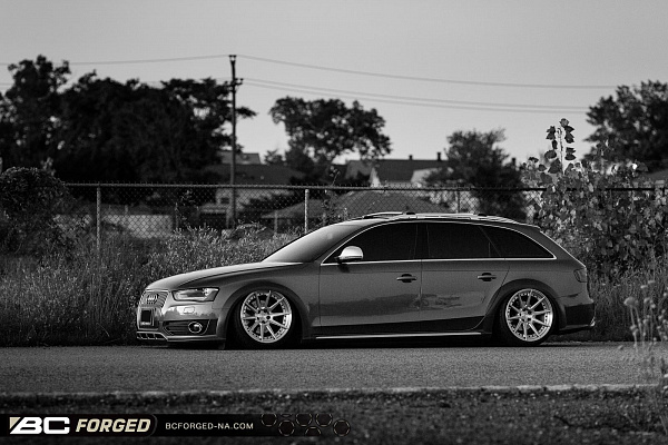 Фото дисков BC Forged HCS04 Глянцевый лак на Audi A/S/RS 4 (B8)