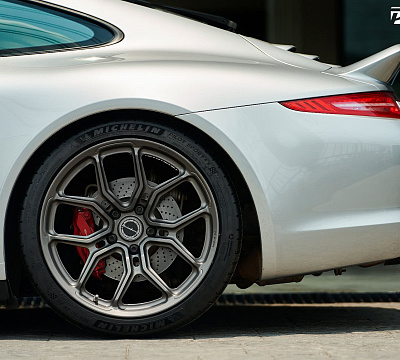 Фото дисков Brixton Forged CM5-R на Porsche 911 VII