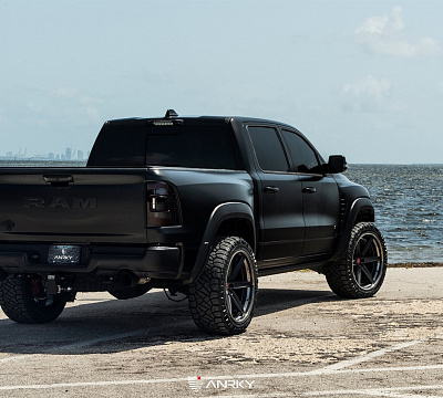 Фото дисков Anrky AN36-S на Ram 1500 V