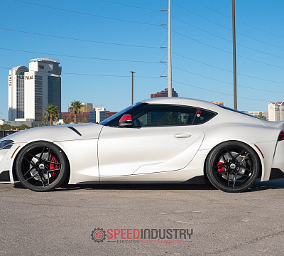 Фото дисков HRE FF11 на Toyota Supra A90