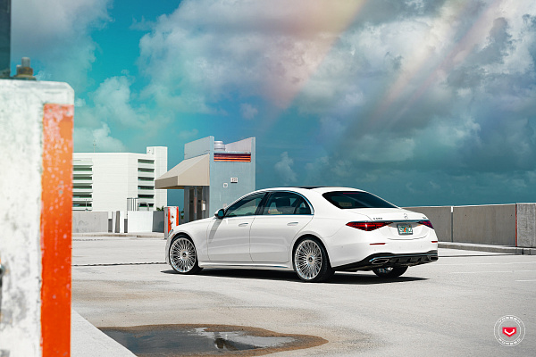 Фото дисков Vossen S17-14 Глянцевый лак на Mercedes-Benz S-Class (W223)