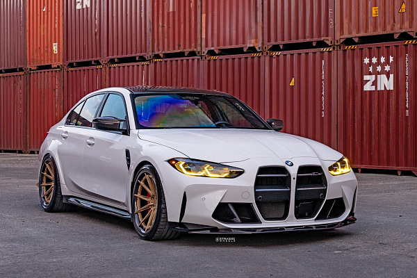 Фото дисков Strasse Wheels SV10-RS Deep Concave FS Сатиновое золото на BMW 3/M3 (G2x/G80)