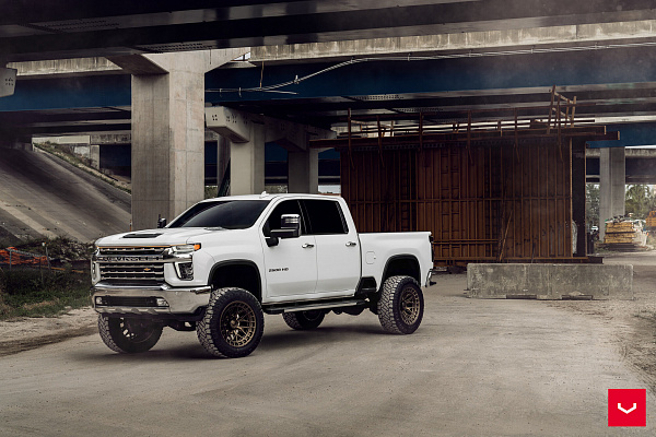 Фото дисков Vossen HFX-1 (8-Lug) Сатиновая бронза на Chevrolet Silverado IV