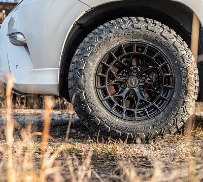 Фото дисков Vossen HFX-1 (6-Lug) на Lexus GX II