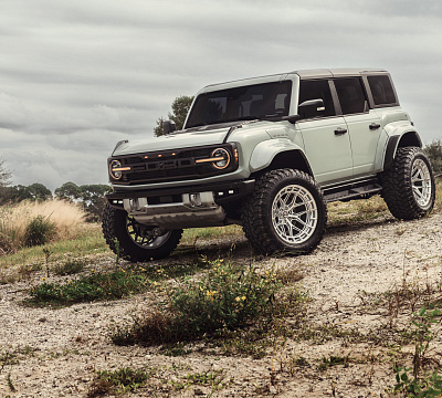Фото дисков Vossen HFX-1 (6-Lug) на Ford Bronco