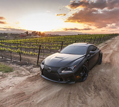 Фото дисков HRE FF04 на Lexus RC