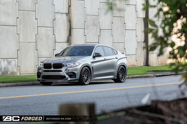 Фото дисков BC Forged LE72 // MLE72 Матовый графит на BMW X6/X6 M (F16/F86)
