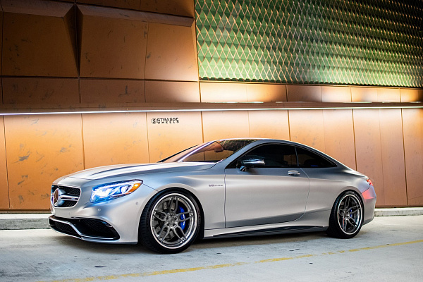 Фото дисков Strasse Wheels SV4 Deep Concave FS Сатиновый графит на Mercedes-Benz S-Class (W222, C217)