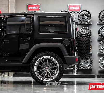 Фото дисков Vossen M-X4T (3-Piece) на Jeep Wrangler III (JK)