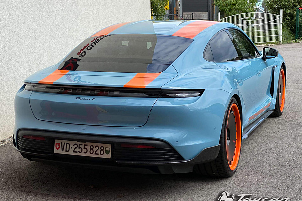 Porsche Taycan