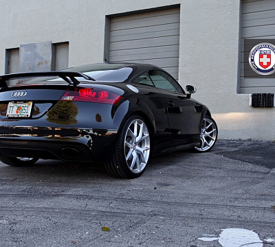 Фото дисков HRE P101 на Audi TT (8J)