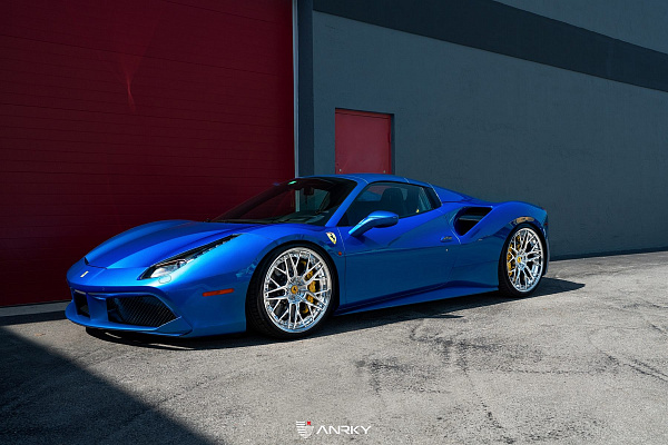 Фото дисков Anrky RS2.3 Полированный лак на Ferrari 488