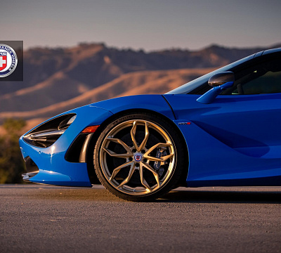 Фото дисков HRE P201 на McLaren 720S